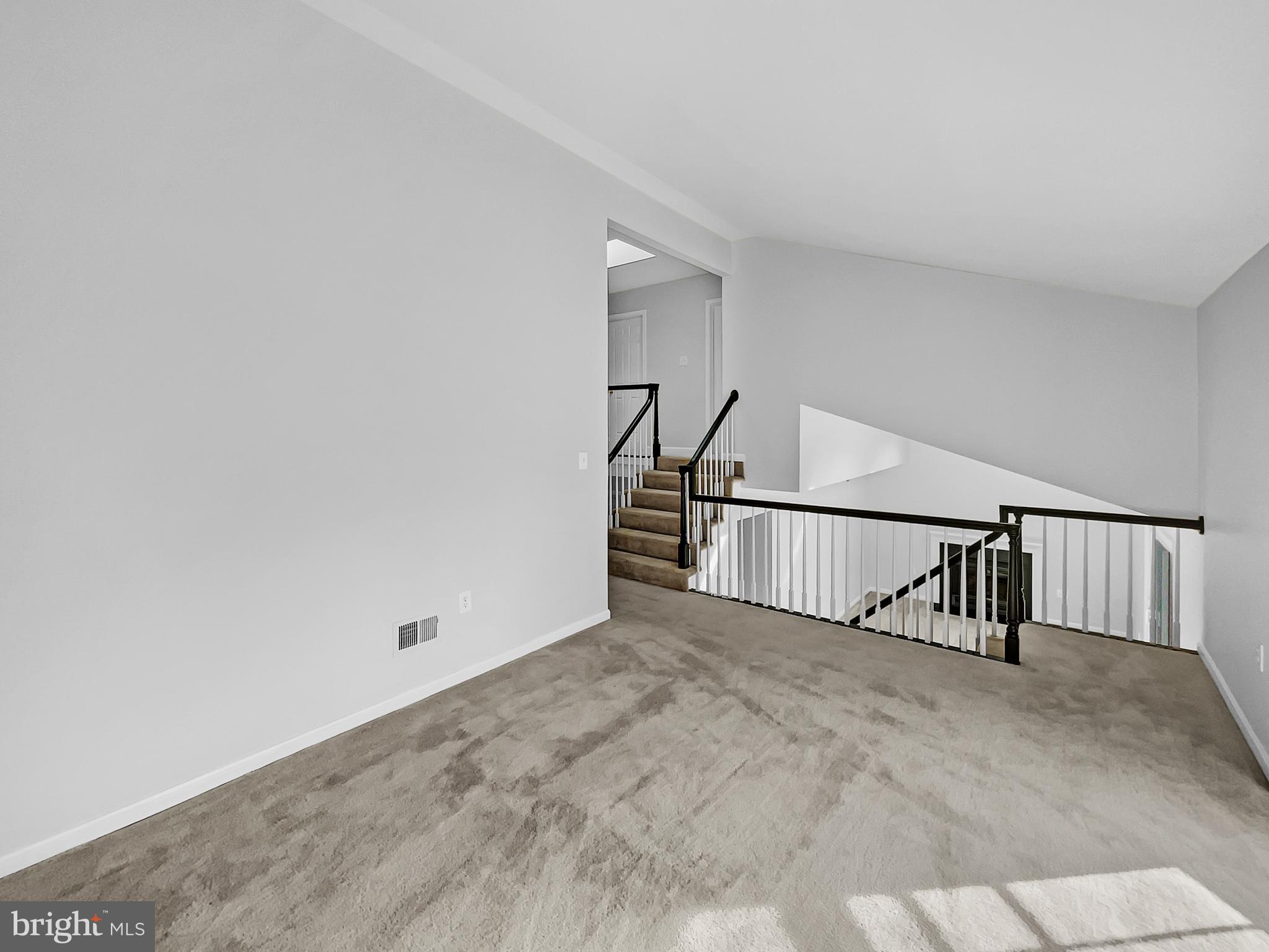 1624 Hiddenbrook Drive Herndon, VA 20170 - Photo 16 of 58