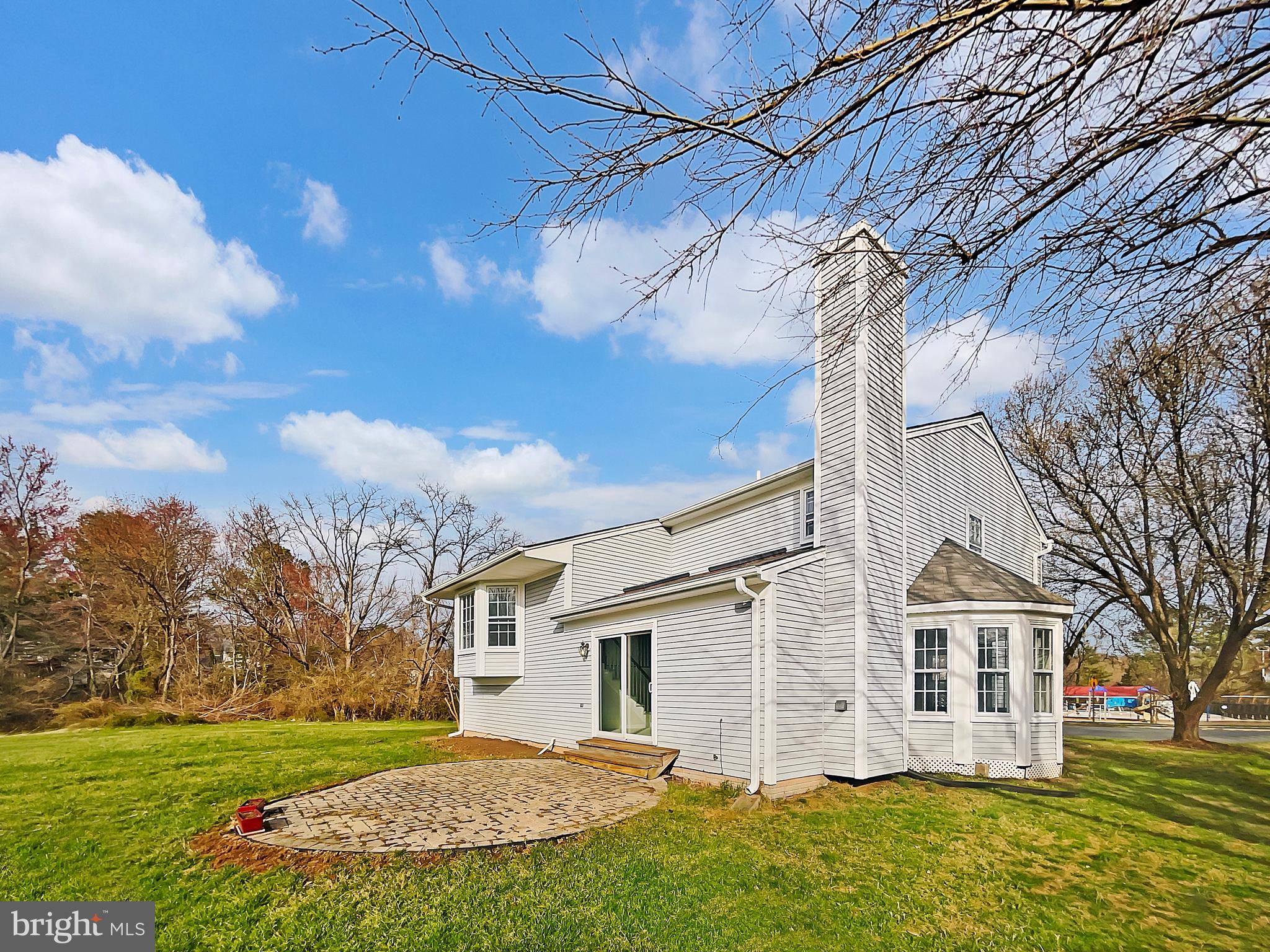 1624 Hiddenbrook Drive Herndon, VA 20170 - Photo 48 of 58 a view of a yard in front of a house