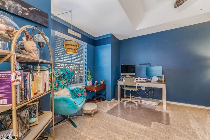 44 Alexandra Way Clinton, NJ 08809 - Photo 14 of 29