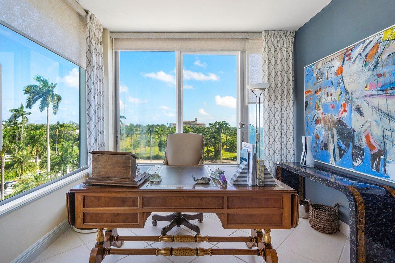 44 Cocoanut Row, Unit B 505 Palm Beach, FL 33480 - Photo 5 of 14 031-44CocoanutRow-B505-PalmBeach-FL-3348