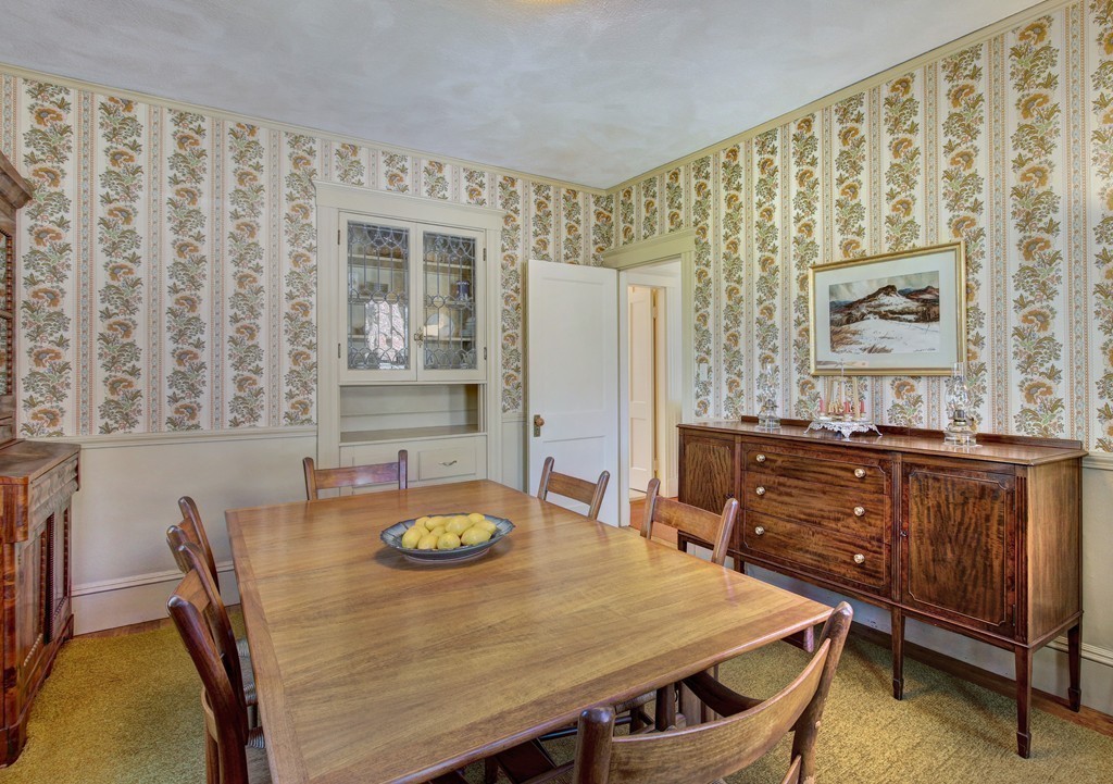 6 Crescent Road Winchester, MA 01890 - Photo 9 of 28