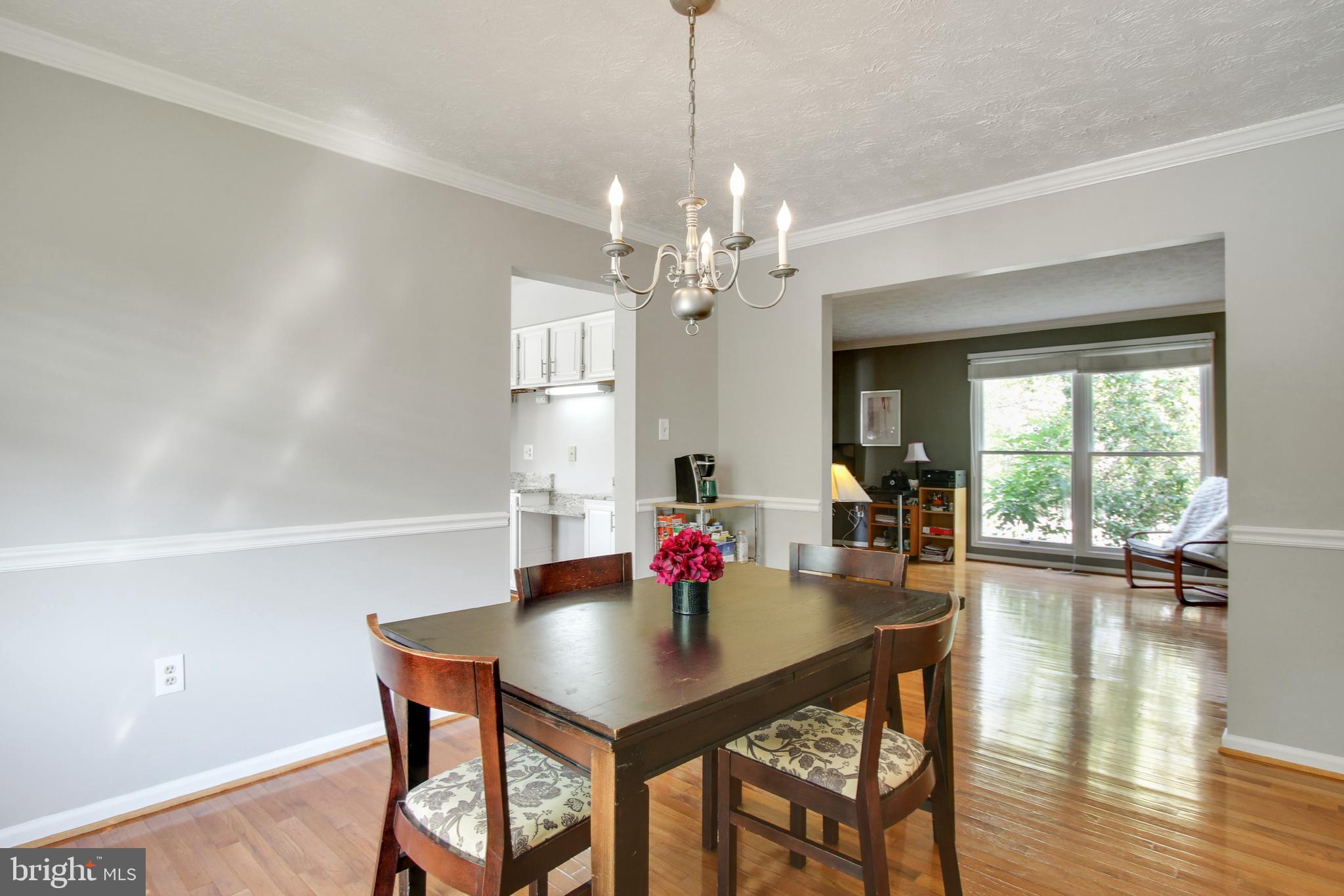 17107 Spates Hill Road Poolesville, MD 20837 - Photo 15 of 50 Elegant Dining Room