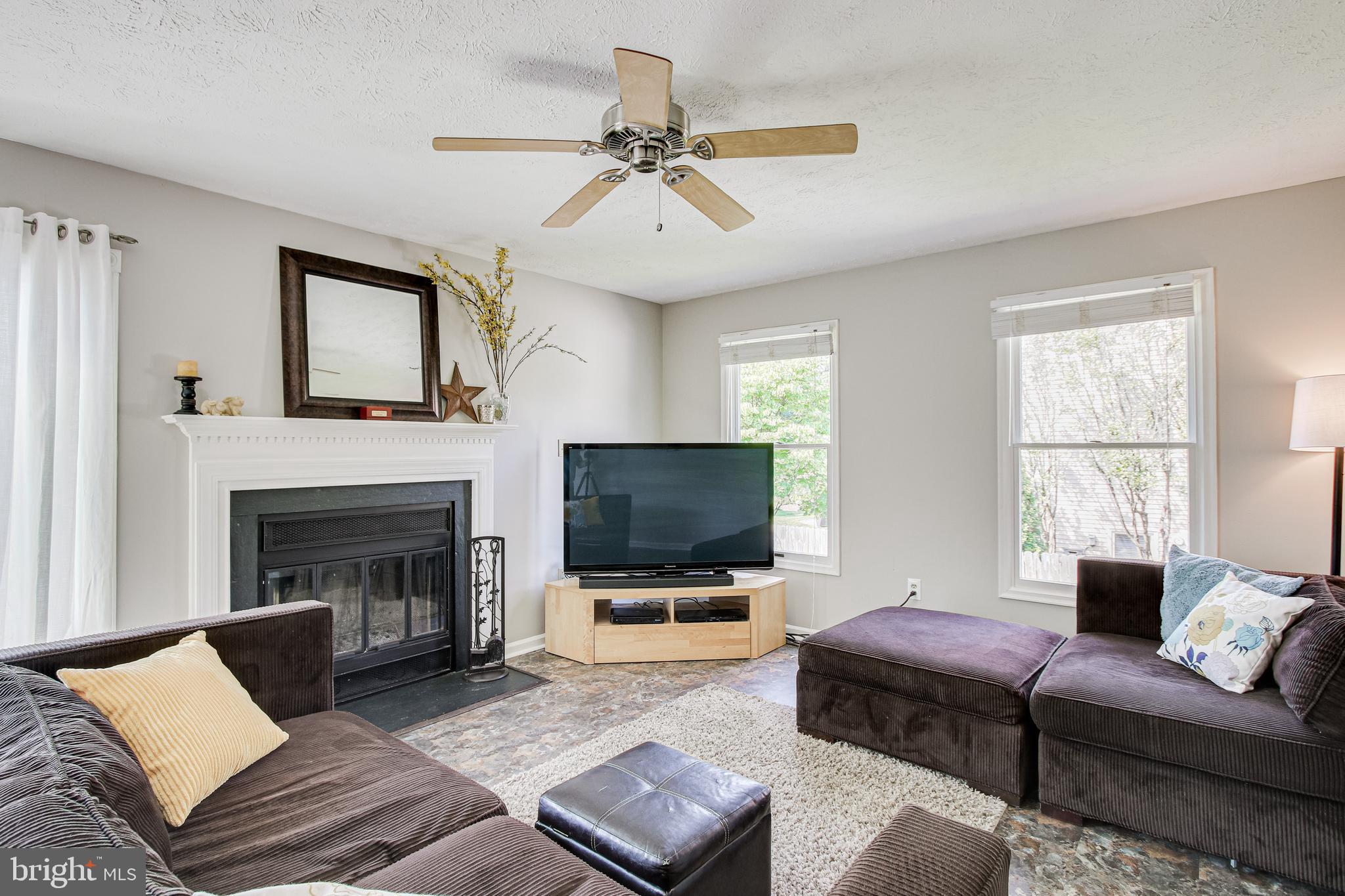 17107 Spates Hill Road Poolesville, MD 20837 - Photo 16 of 50 FamilyLiving Room w/ wood burning fireplace
