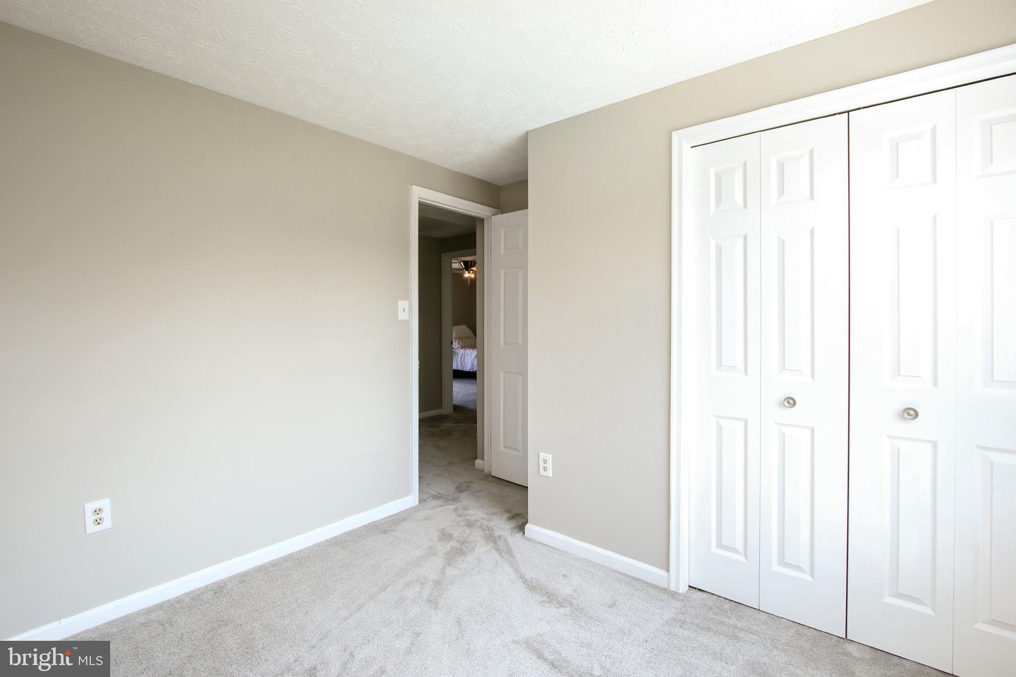 17107 Spates Hill Road Poolesville, MD 20837 - Photo 32 of 50 Bedroom - neutral paint colors