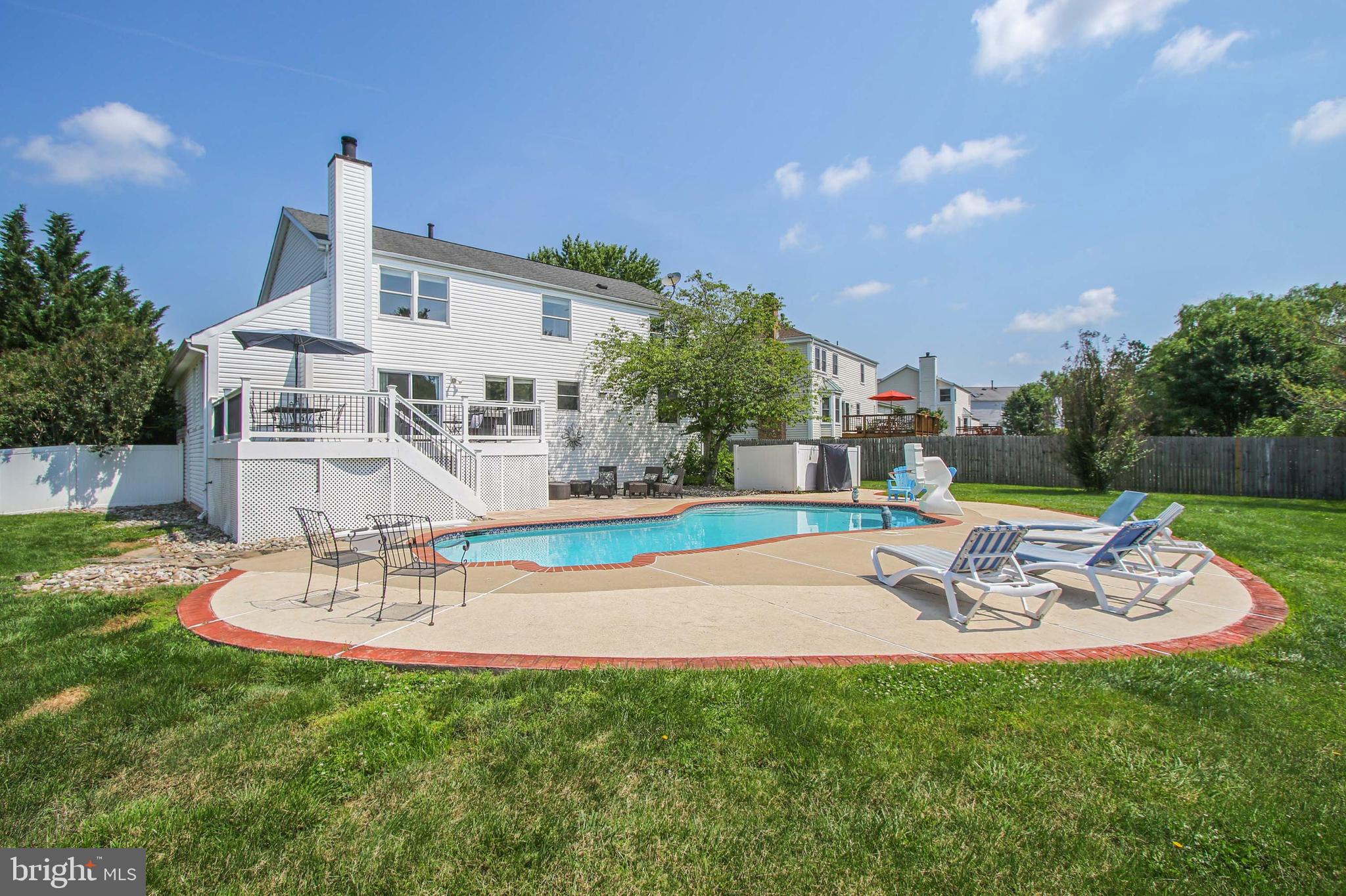 17107 Spates Hill Road Poolesville, MD 20837 - Photo 35 of 50 LOOK at this back yard!
