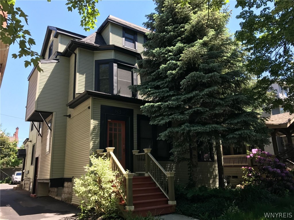 83 St James Place, Unit 3 Buffalo, NY 14222 - Photo 1 of 11