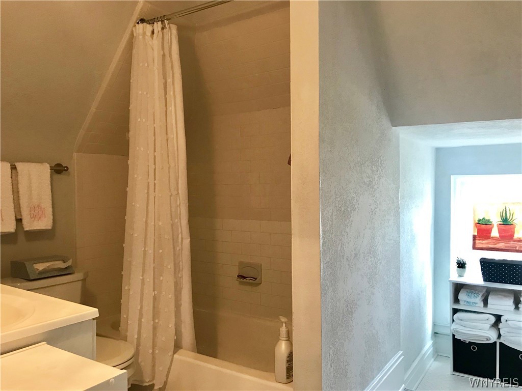 83 St James Place, Unit 3 Buffalo, NY 14222 - Photo 11 of 11