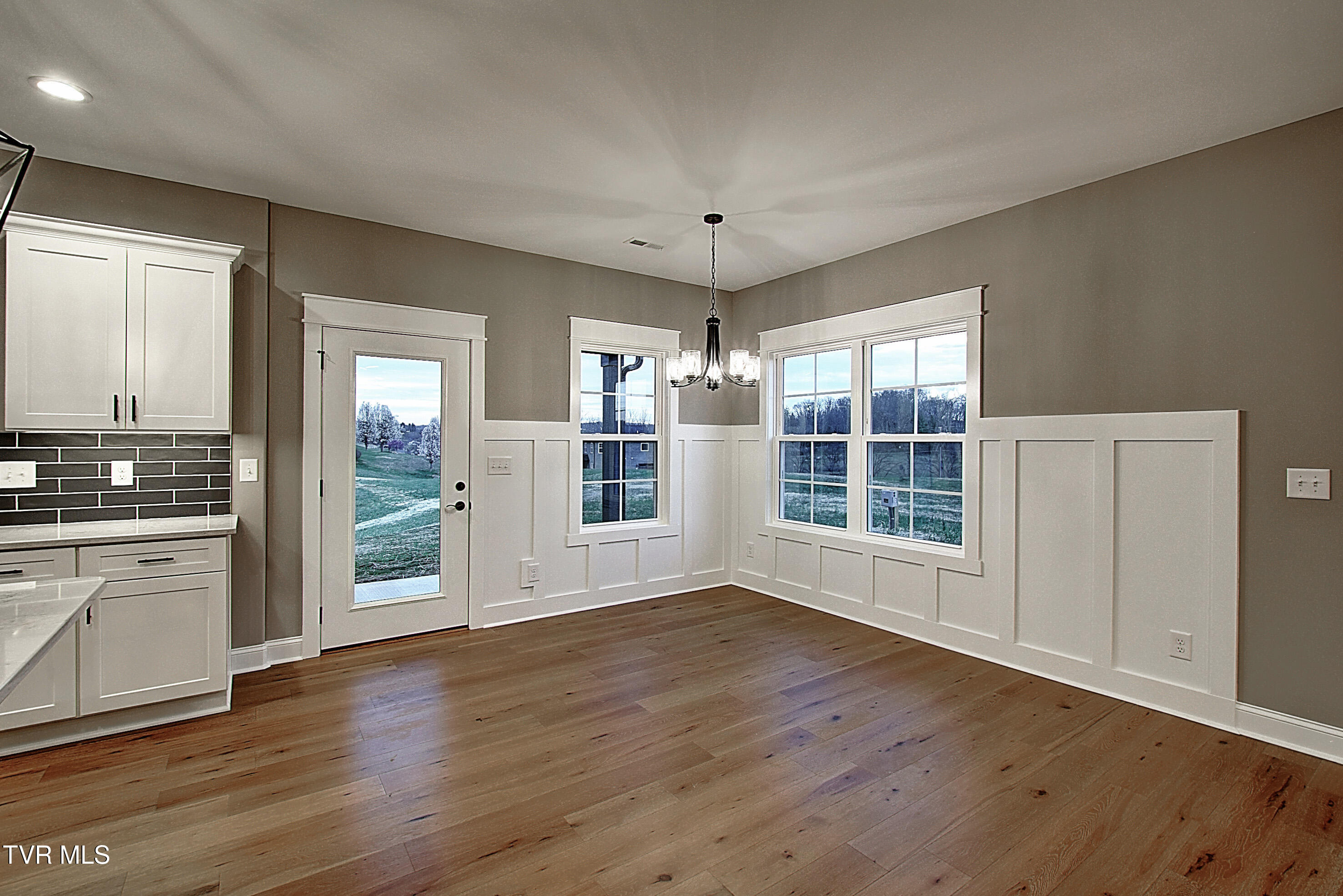 1018 Hawley Road Blountville, TN 37617 - Photo 21 of 46 30