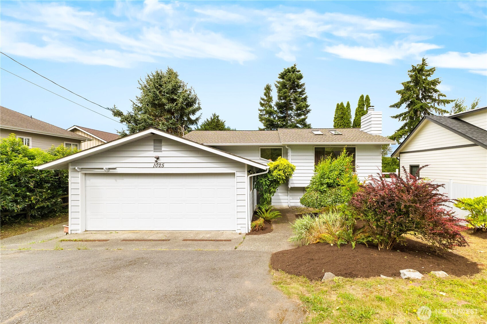 1025 Nevada Street Bellingham, WA 98229 - Photo 2 of 36