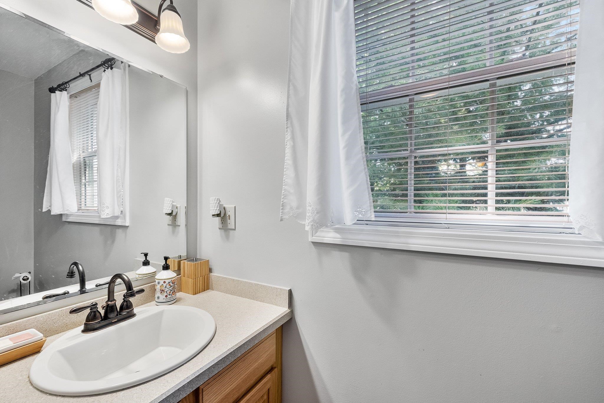 45 Bog Road, Unit A6 Concord, NH 03303 - Photo 18 of 37 Gallery Image 18