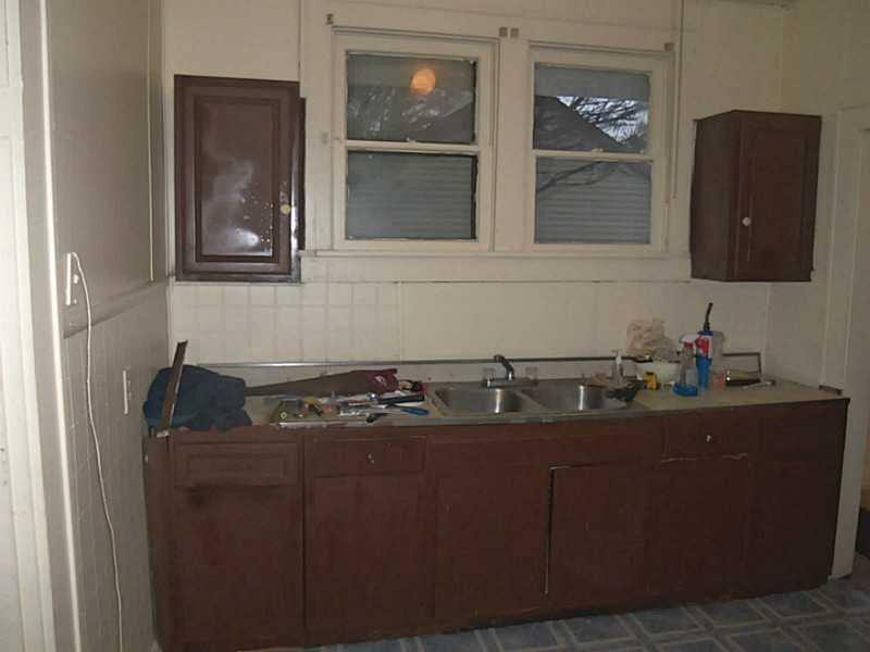 2516 North Rural Street Indianapolis, IN 46218 - Photo 5 of 12 Gallery Image 5