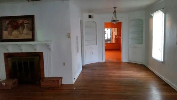 $2,000 | 1301 Foster Avenue, College Station, TX 77840