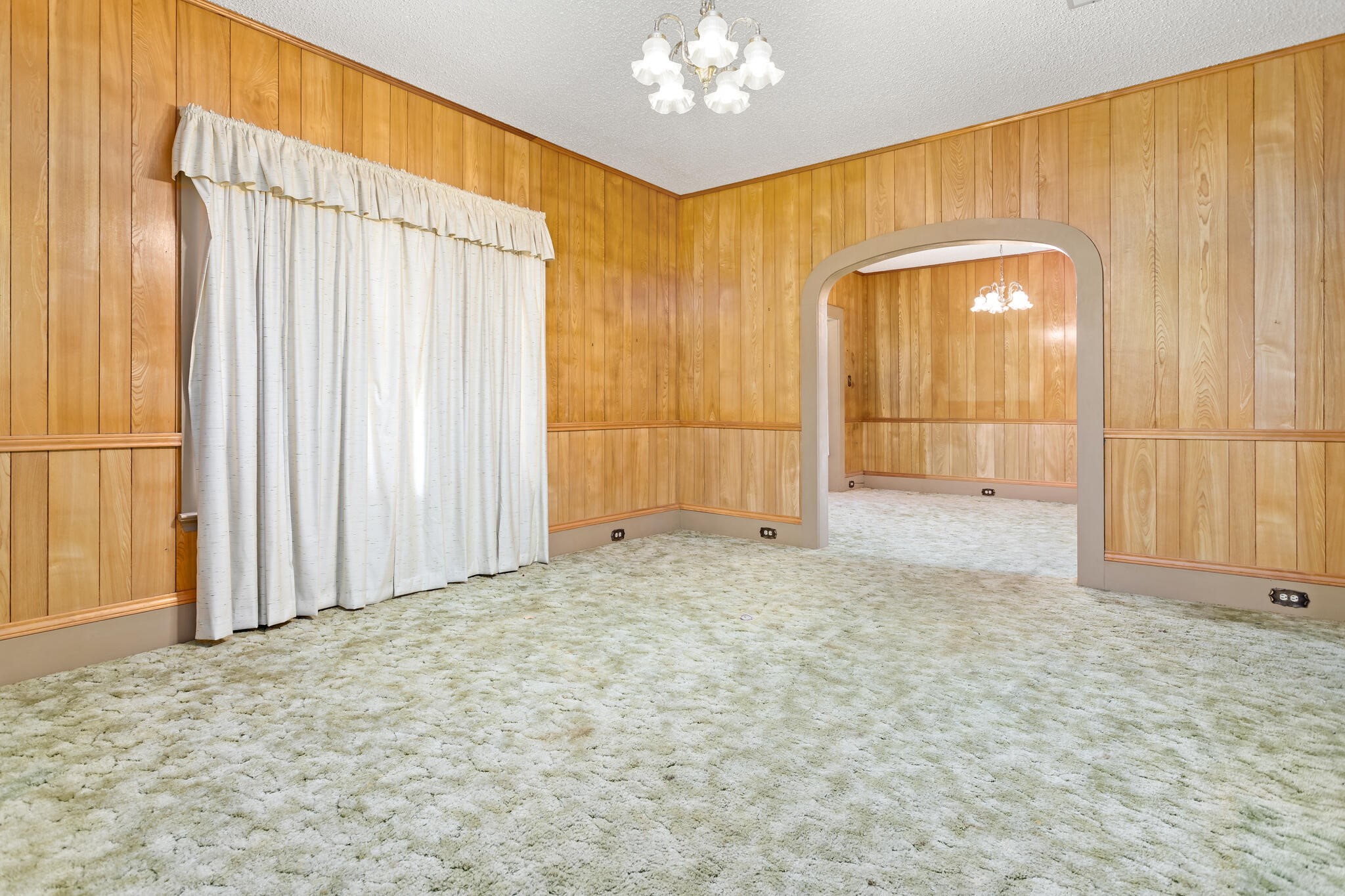 8265 Maple Street Orange, TX 77632 - Photo 12 of 35