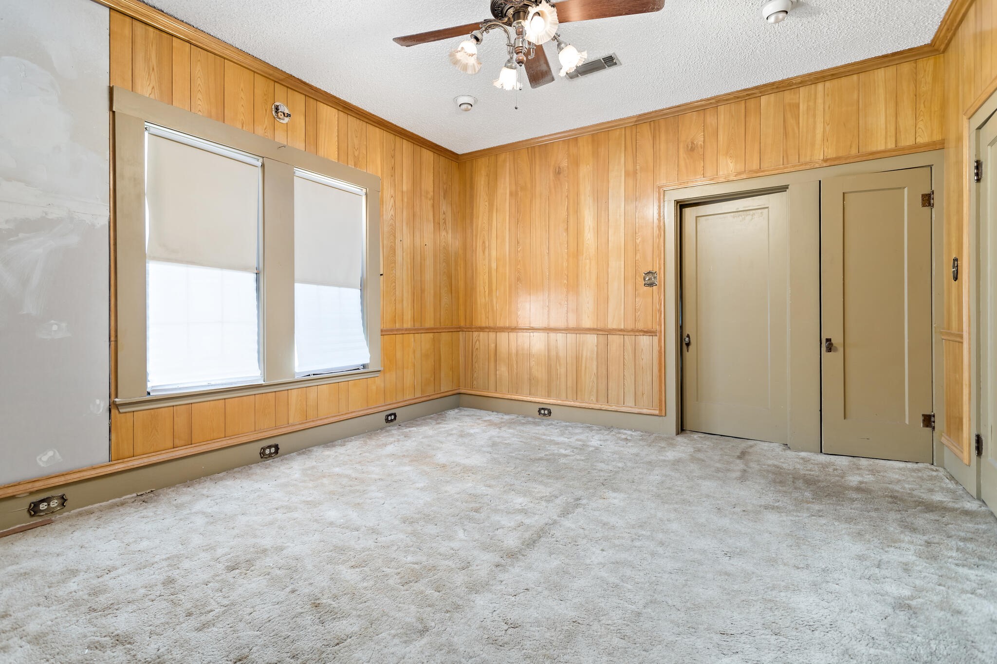 8265 Maple Street Orange, TX 77632 - Photo 16 of 35