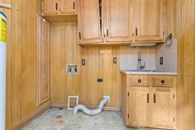 $180,000 | 8265 Maple Street, Orange, TX 77632