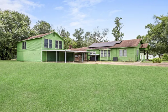 $180,000 | 8265 Maple Street, Orange, TX 77632