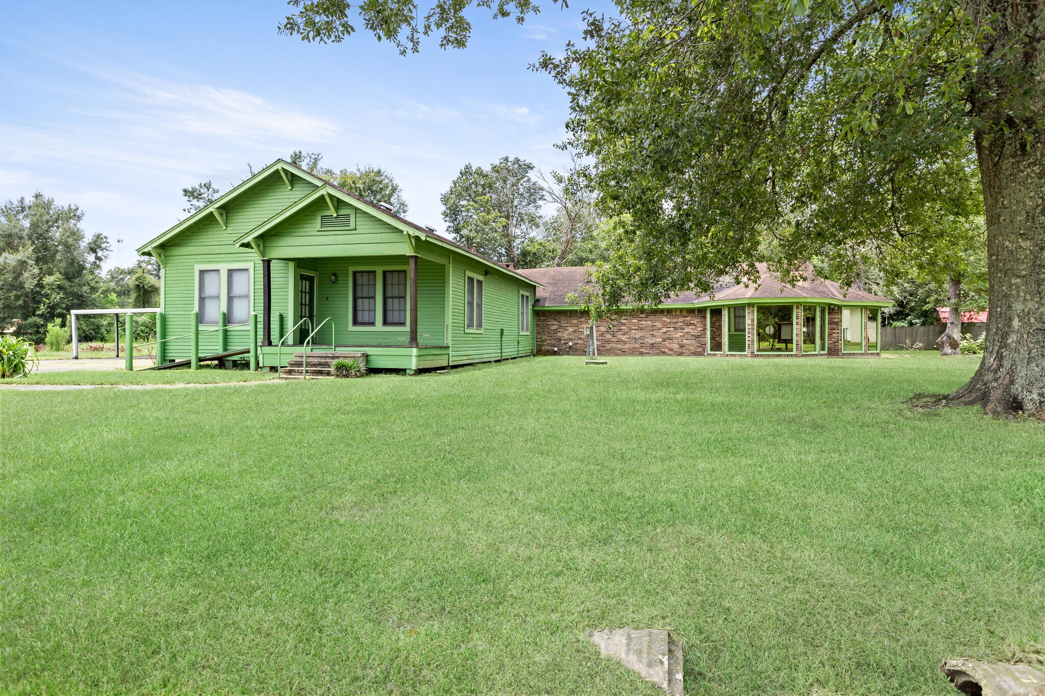 8265 Maple Street Orange, TX 77632 - Photo 3 of 35