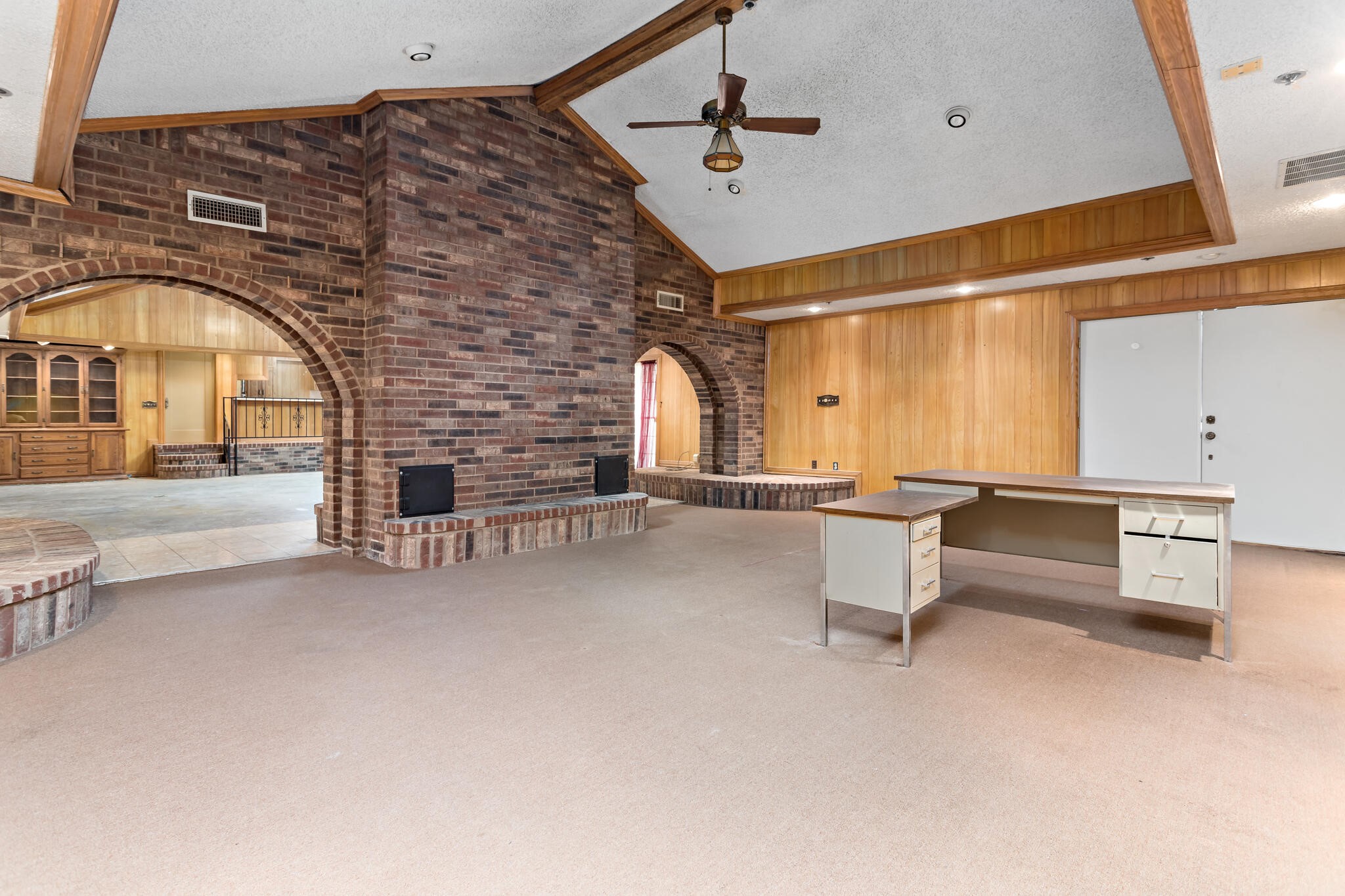 8265 Maple Street Orange, TX 77632 - Photo 10 of 35