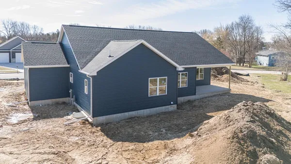 $479,900 | 116 River Theresa Wi 53091, Theresa, WI 53091