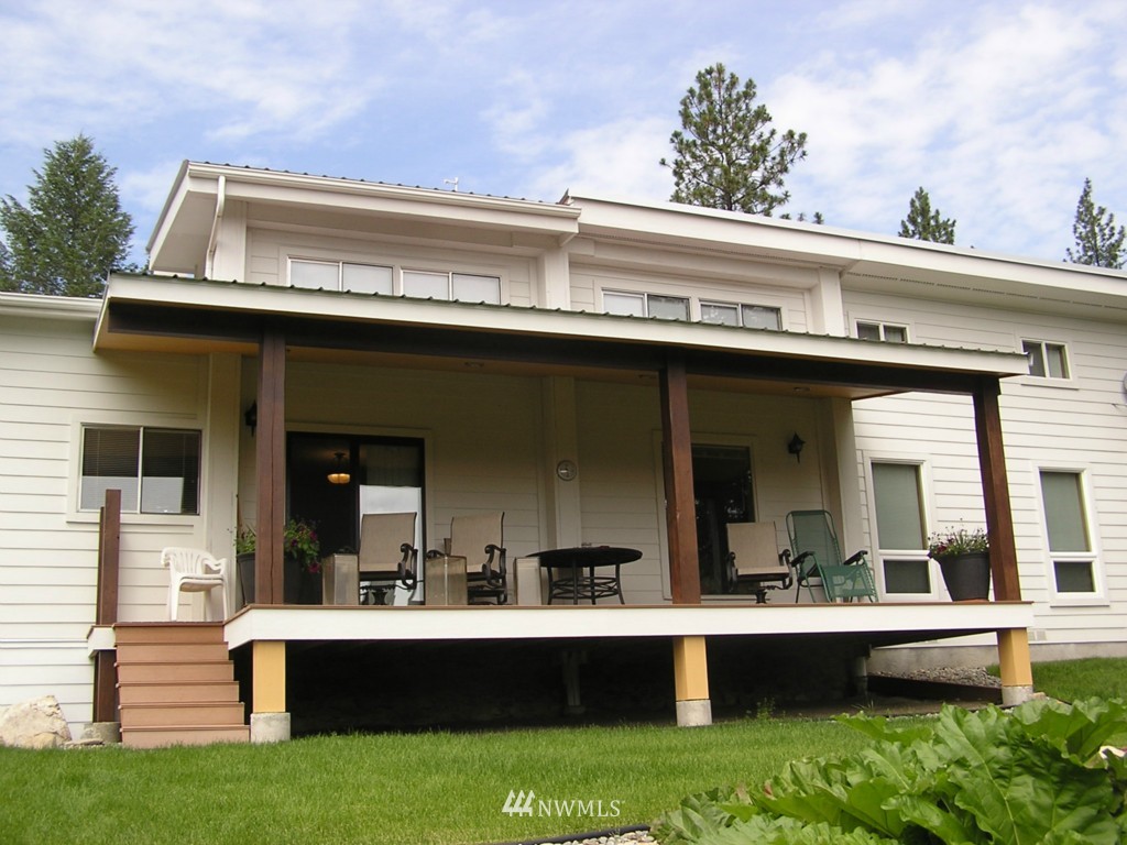 1350 Aeneas Valley Road Tonasket, WA 98855 - Photo 3 of 24 Gallery Image 3