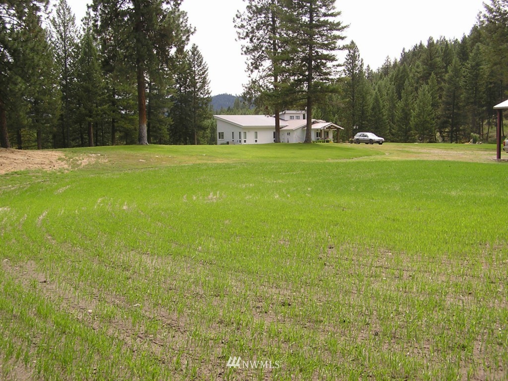 1350 Aeneas Valley Road Tonasket, WA 98855 - Photo 8 of 24 Gallery Image 8