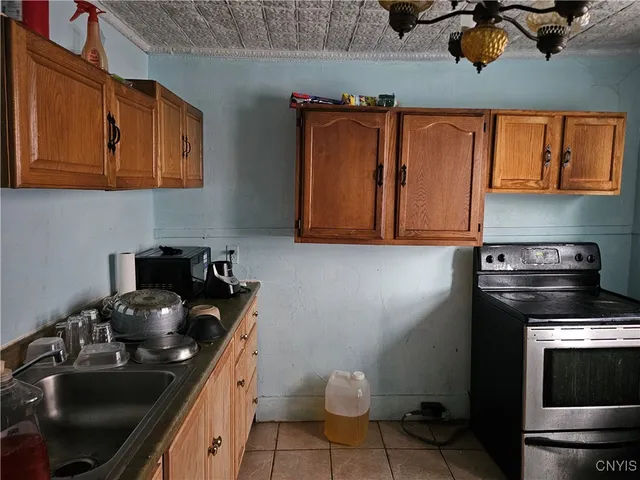 $280,000 | 659 Bleecker Street, Utica, NY 13501