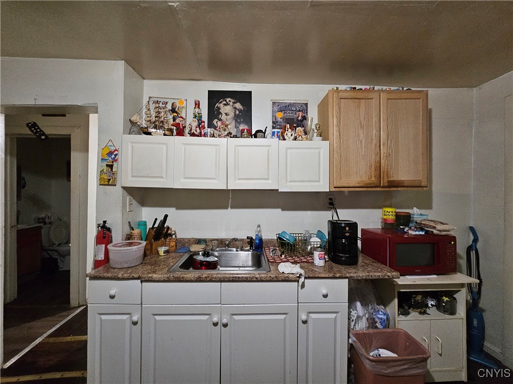 659 Bleecker Street Utica, NY 13501 - Photo 25 of 30