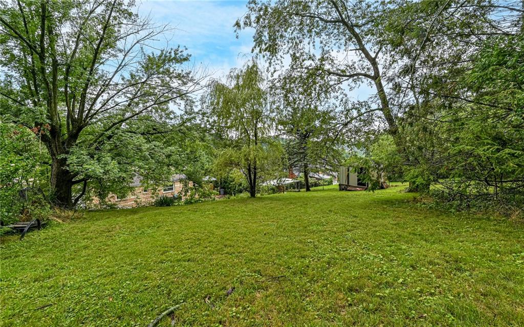 1337 Hamilton Road Pittsburgh, PA 15234 - Photo 20 of 23 Gallery Image 20
