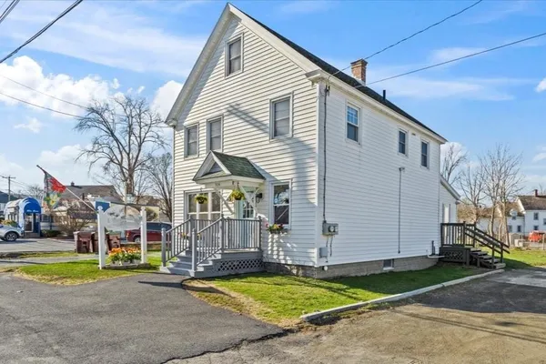 $275,000 | 318 North Street, Bennington, VT 05201