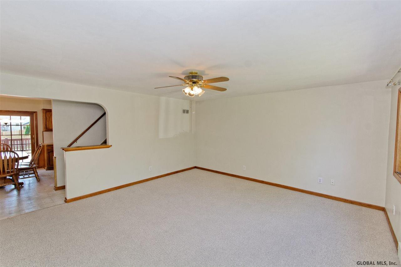 376 East Campbell Road Schenectady, NY 12303 - Photo 8 of 25 Photo 8
