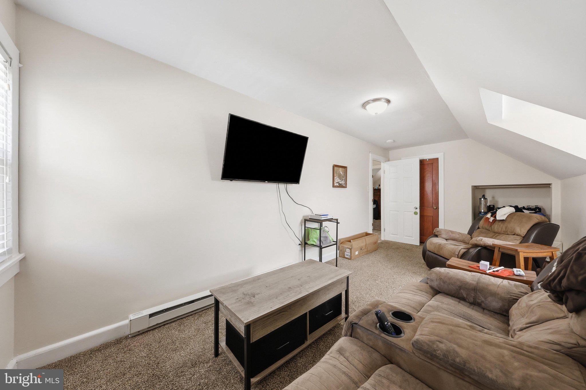624 Military Road Frederick, MD 21702 - Photo 38 of 53 Living Room