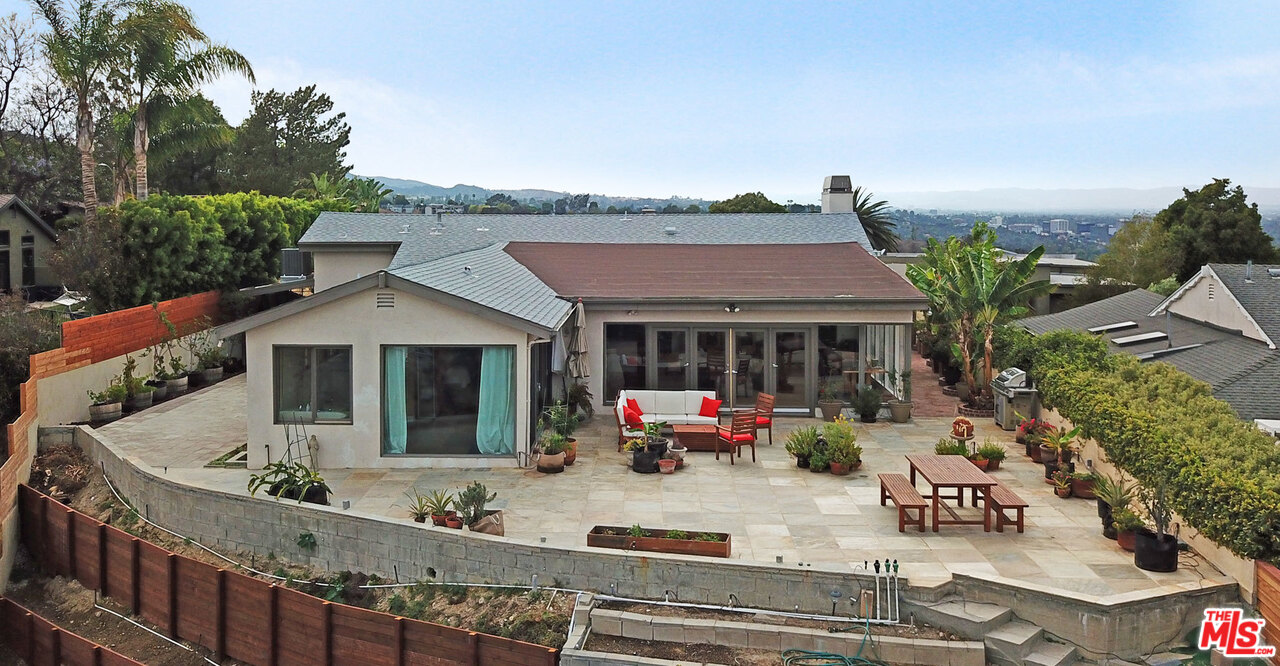 3914 Deervale Drive Sherman Oaks, CA 91403 - Photo 22 of 22