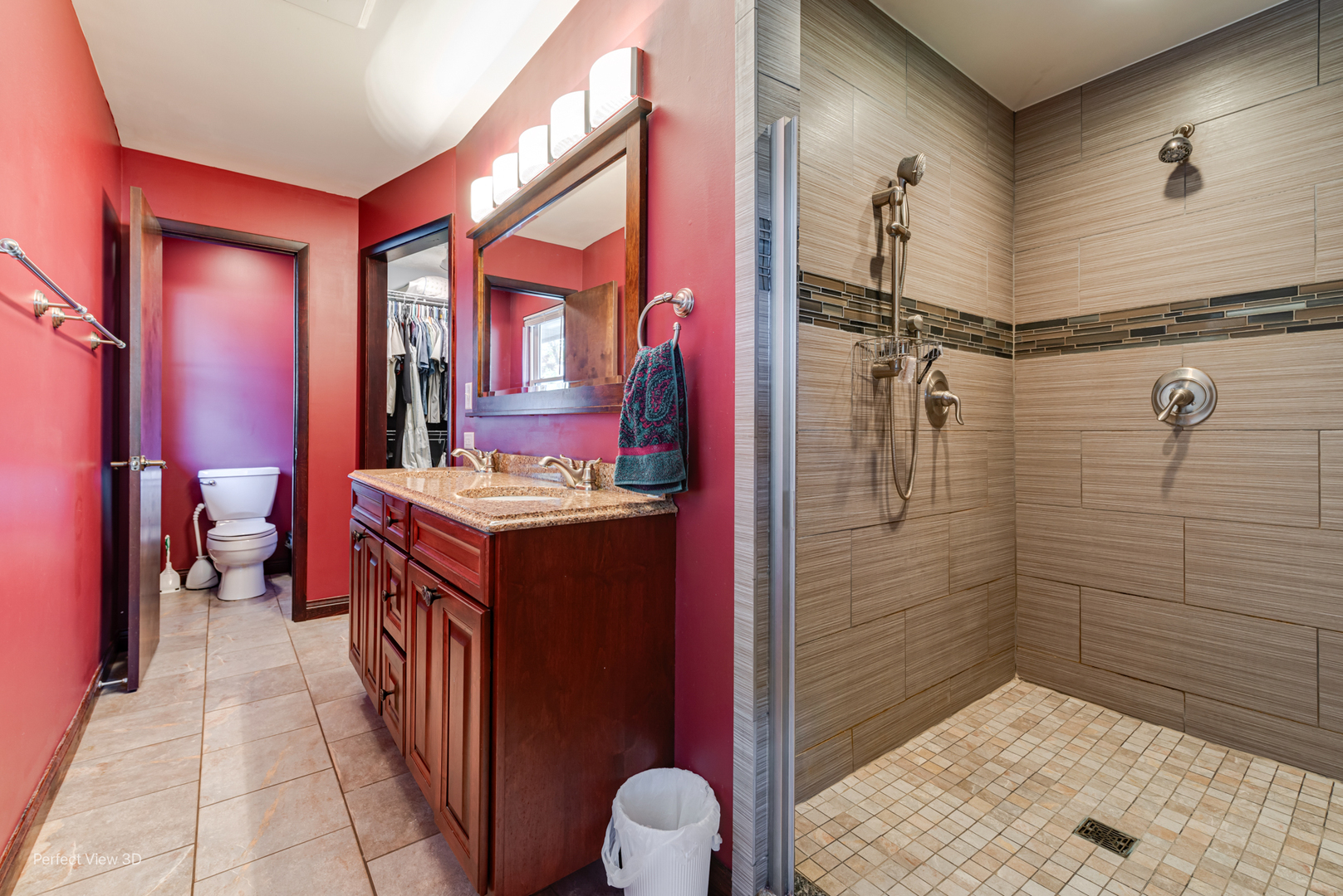 800 Charles Street Morris, IL 60450 - Photo 20 of 24 a bathroom with a sink and a mirror