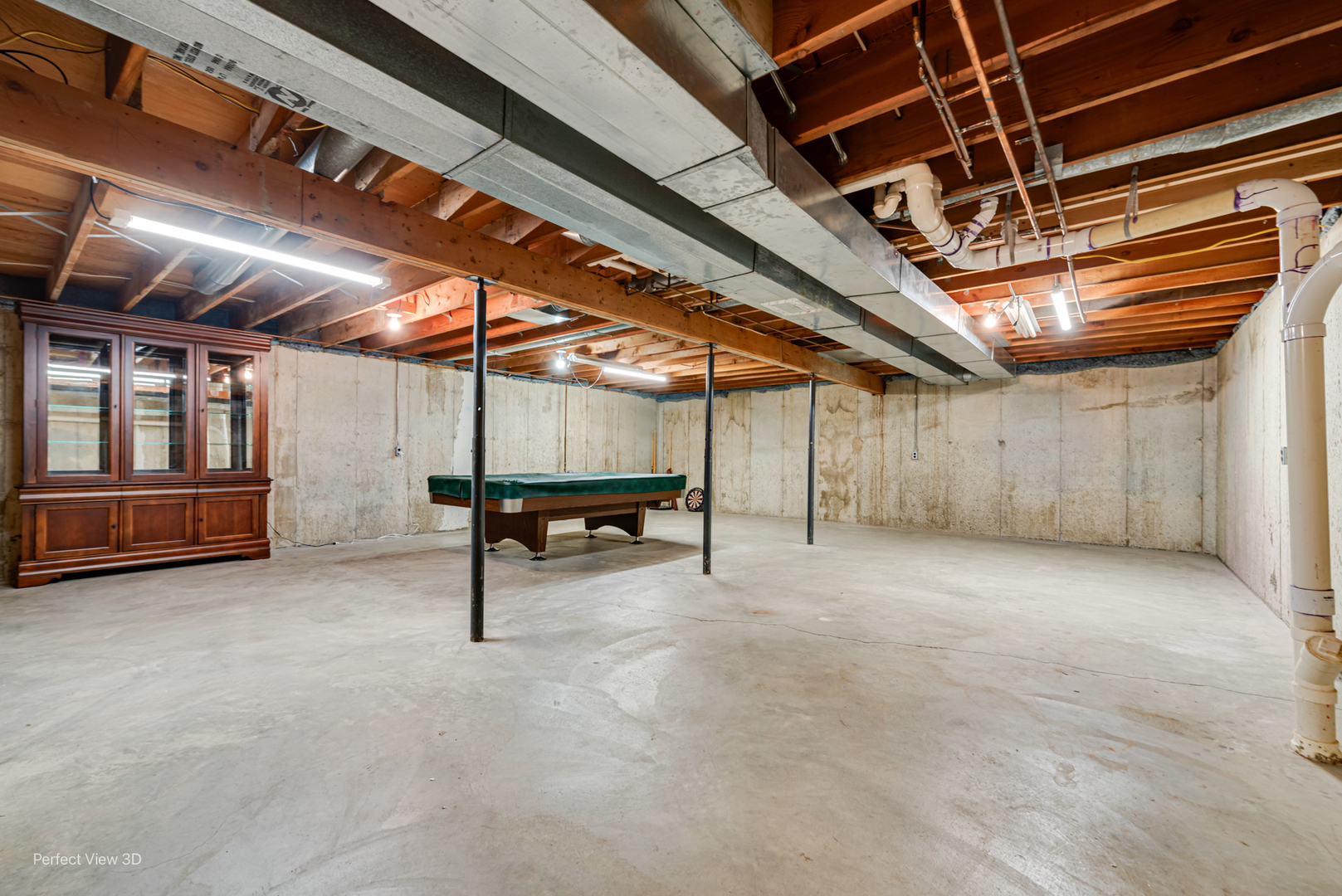 800 Charles Street Morris, IL 60450 - Photo 23 of 24 a view of an empty room with windows