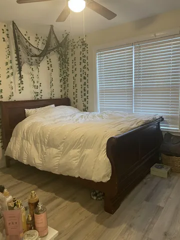 a room with lot of gym equipment