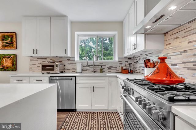 $1,423,000 | 7016 River Road, Bethesda, MD 20817