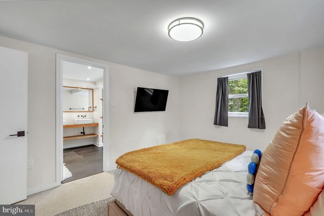 $1,423,000 | 7016 River Road, Bethesda, MD 20817