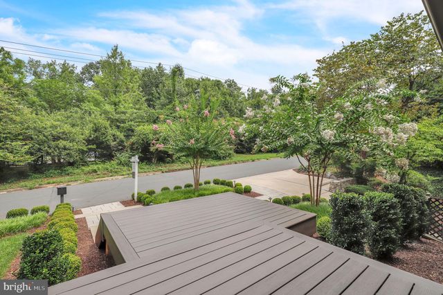 $1,423,000 | 7016 River Road, Bethesda, MD 20817