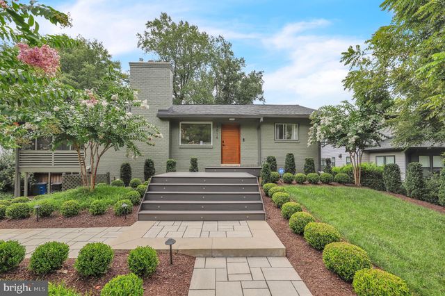 $1,423,000 | 7016 River Road, Bethesda, MD 20817