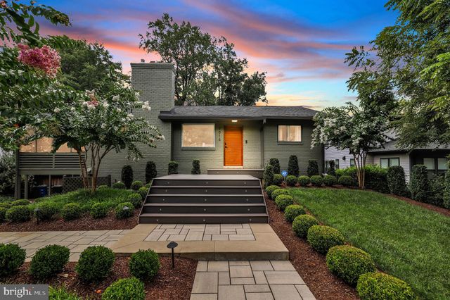 $1,423,000 | 7016 River Road, Bethesda, MD 20817