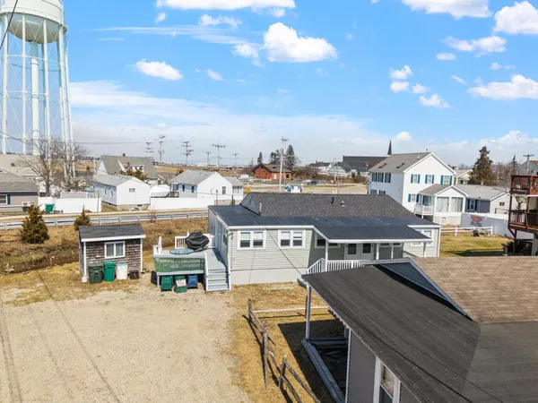 $595,000 | 56 Nudd Avenue, Hampton, NH 03842