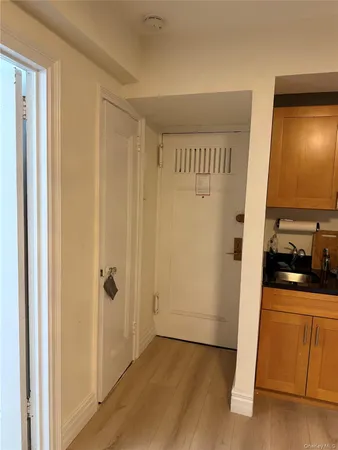 $2,700 | 5 Tudor City Place, Unit 207 | Murray Hill