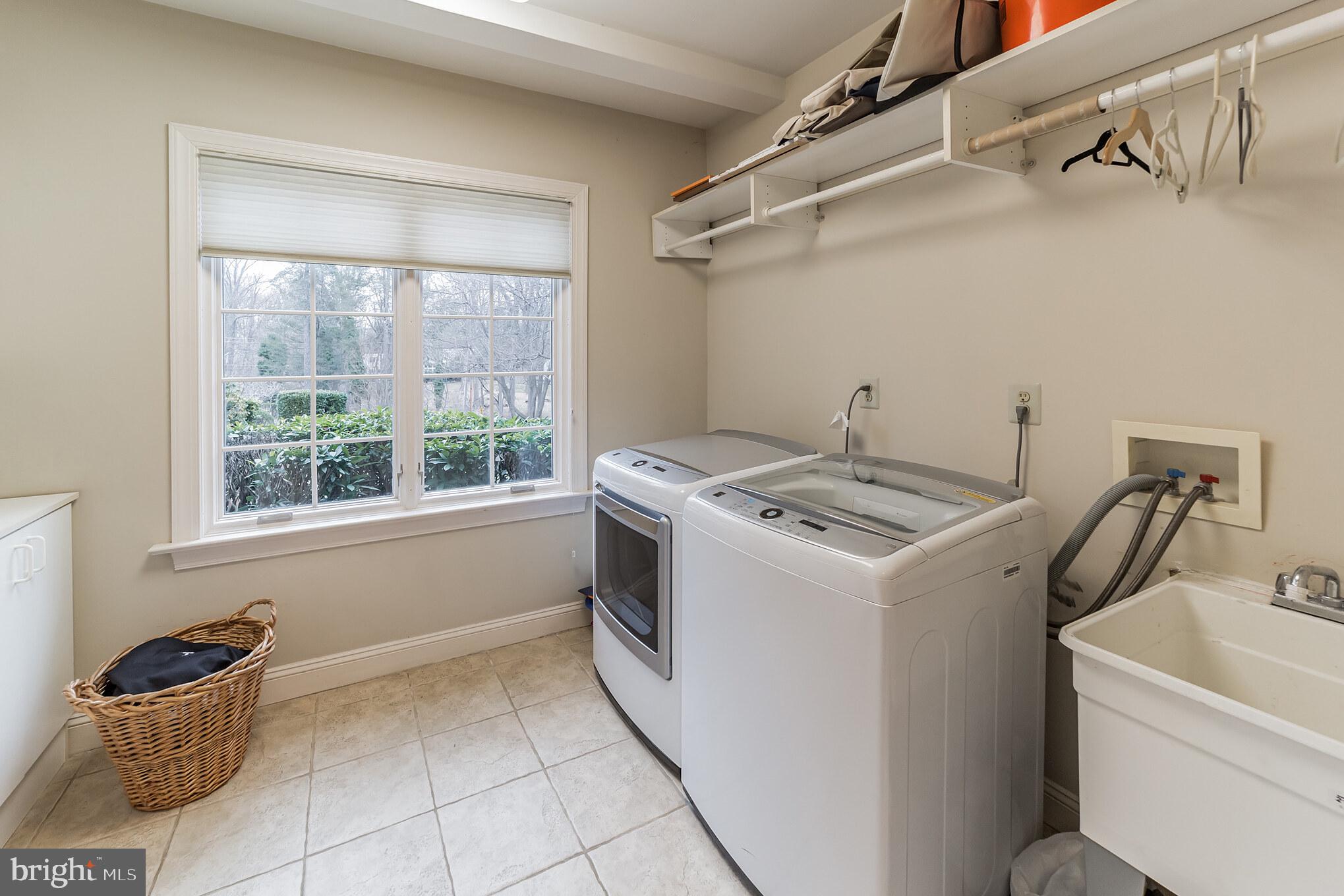 3408 B Goshen Road Newtown Square, PA 19073 - Photo 19 of 44 Laundry