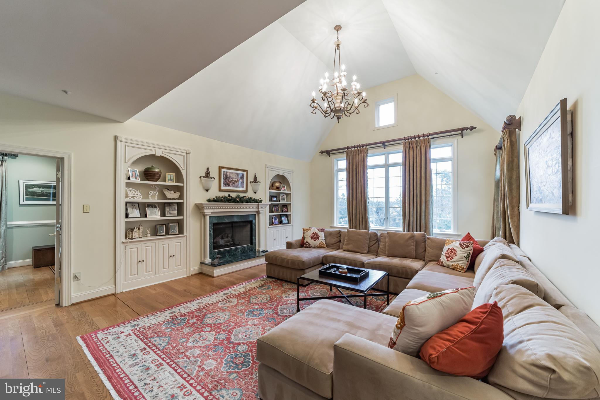 3408 B Goshen Road Newtown Square, PA 19073 - Photo 20 of 44 Cathedral Ceiling Family Room