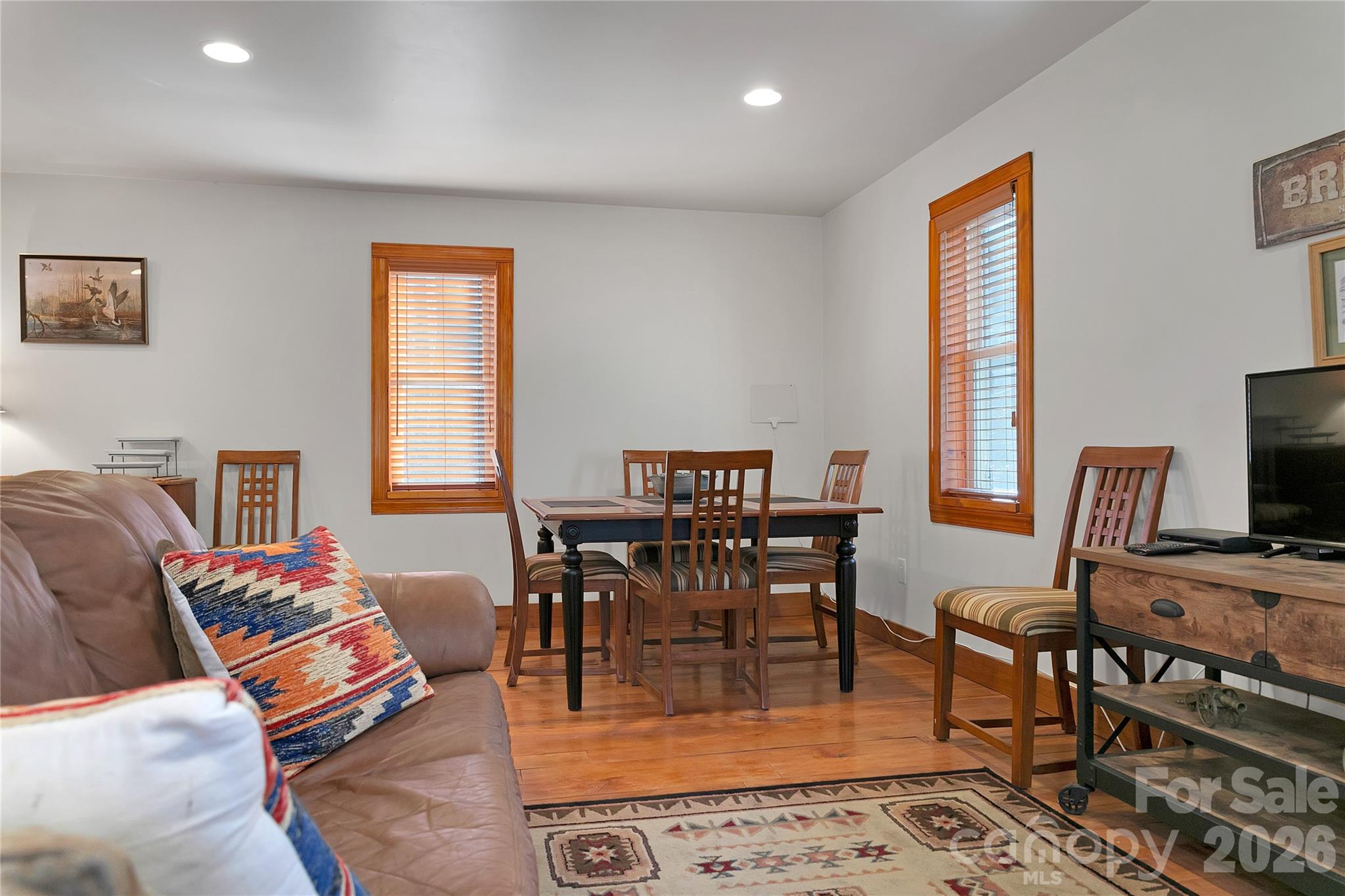 370 Moons Rest Lane Brevard, NC 28712 - Photo 6 of 33