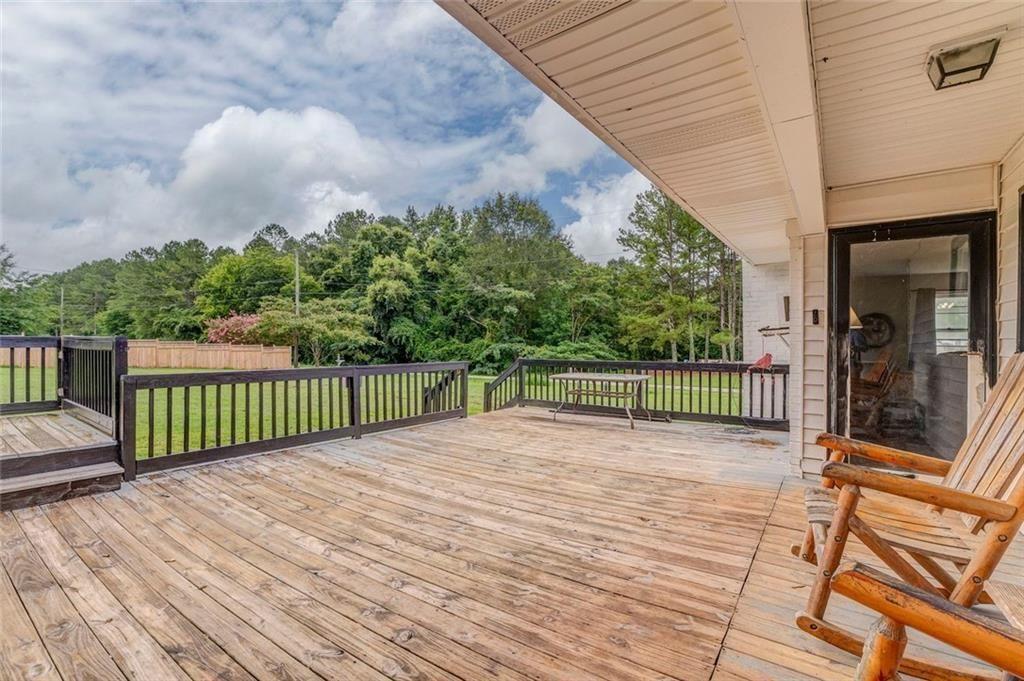 4244 Prior Station Road Cedartown, GA 30125 - Photo 15 of 51 a view of a balcony