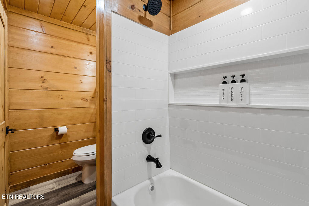 2832 Sequoia Road Pigeon Forge, TN 37863 - Photo 21 of 44 DSC02236-HDR