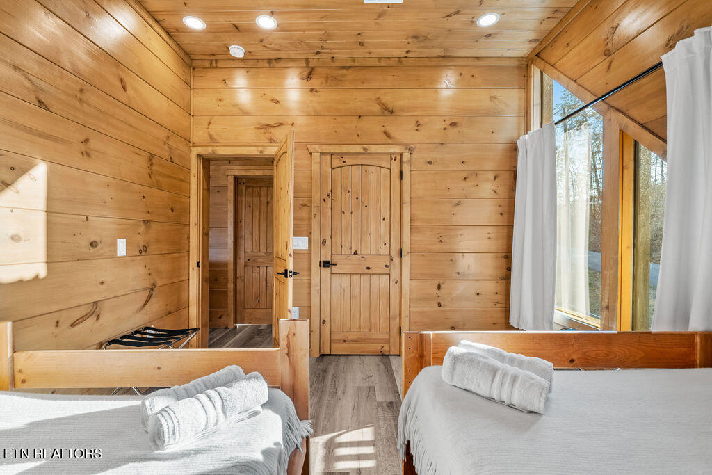 2832 Sequoia Road Pigeon Forge, TN 37863 - Photo 23 of 44 DSC02246-HDR