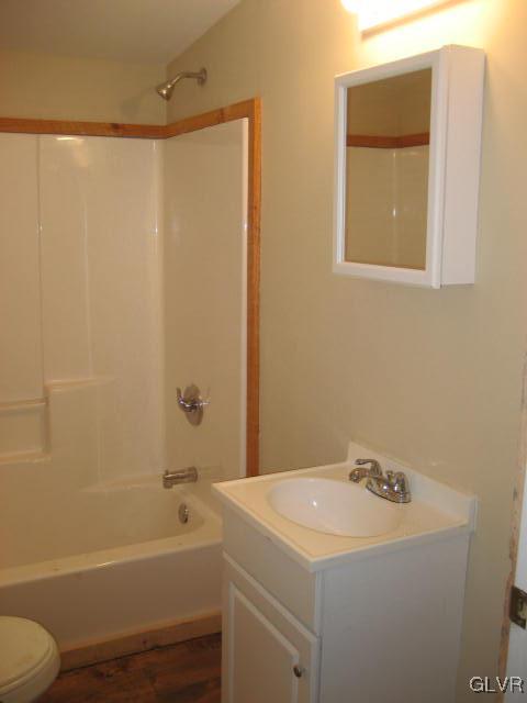 4381 Hilldale Road Slatington, PA 18080 - Photo 8 of 12 Gallery Image 8