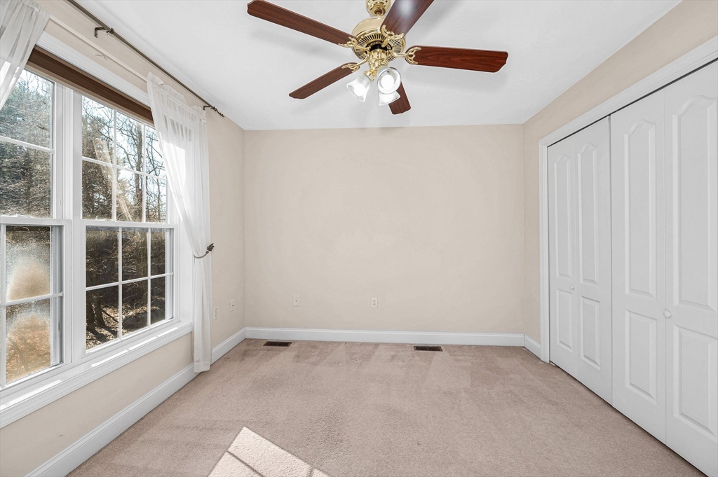 2 Prestwick Trail, Unit 2 Nashua, NH 03062 - Photo 26 of 41